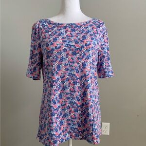 TALBOTS XS BUTTON DETAIL BATEAU NECK TEE - LOVELY DITSY